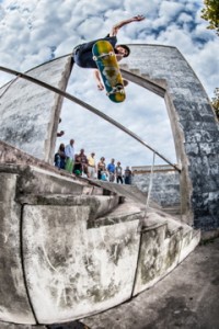 alex - switch frontside ollie - BD